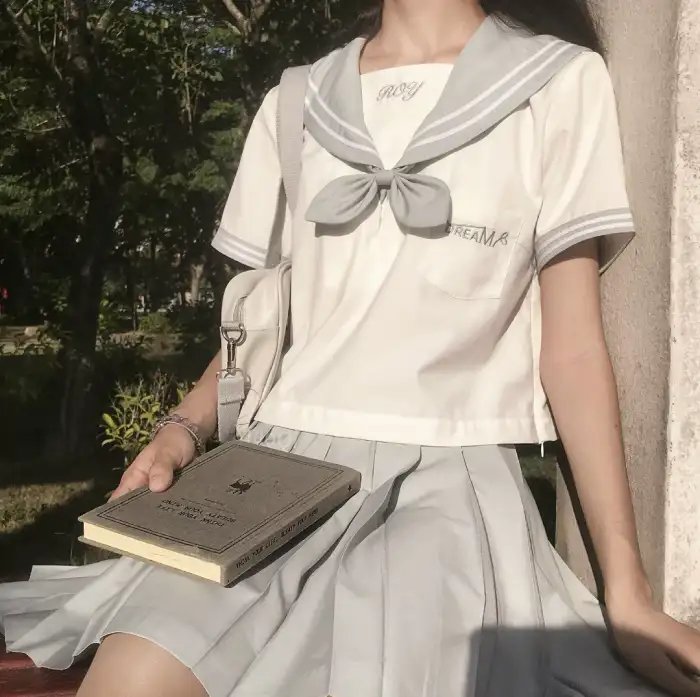 在爱里